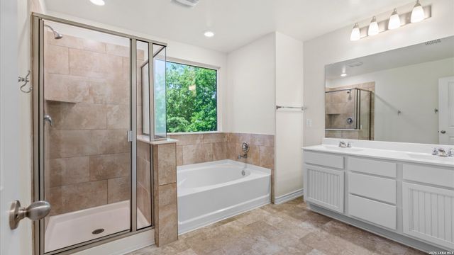 5245 Nature, Marion, TX 78124