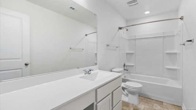 5245 Nature, Marion, TX 78124