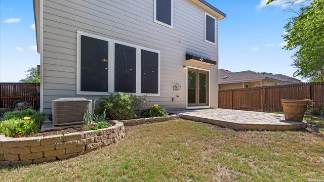 5245 Nature, Marion, TX 78124