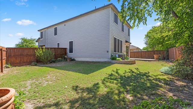 5245 Nature, Marion, TX 78124
