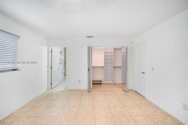 107 SE 5th St N, Dania Beach, FL 33004