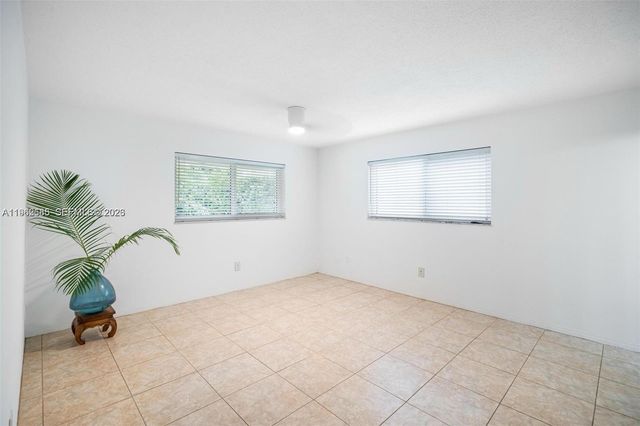 107 SE 5th St N, Dania Beach, FL 33004