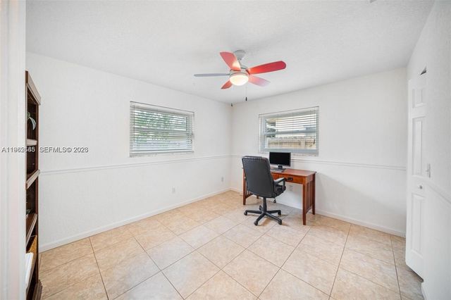 107 SE 5th St N, Dania Beach, FL 33004