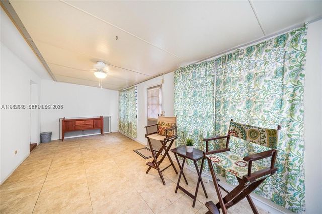 107 SE 5th St N, Dania Beach, FL 33004