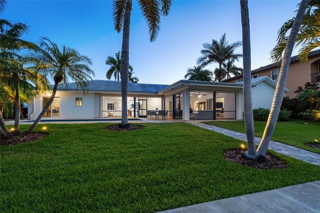 1410 SE 12th Street, Deerfield Beach, FL 33441