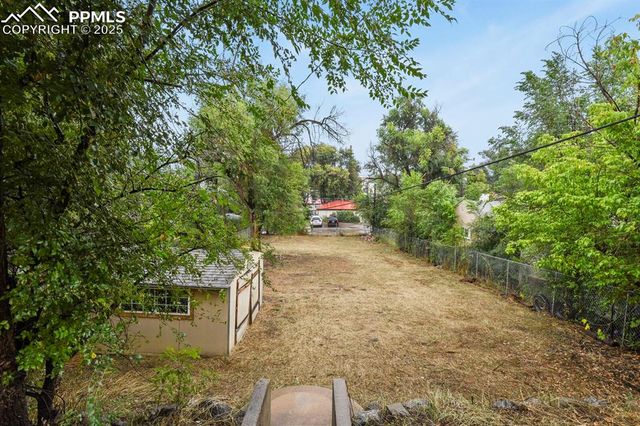 832 E Vermijo Avenue, Colorado Springs, CO 80903