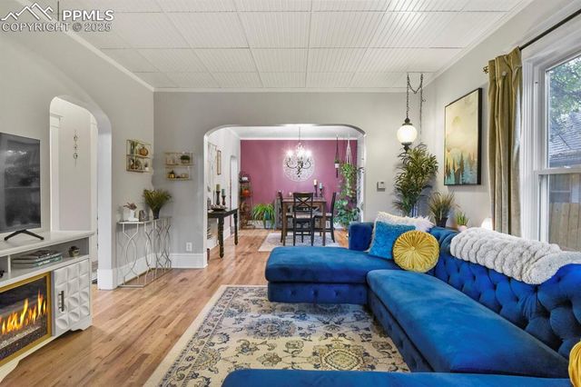 832 E Vermijo Avenue, Colorado Springs, CO 80903