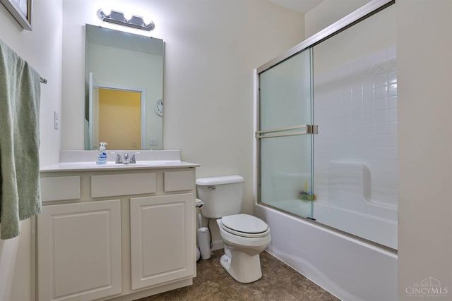 1354 Alexander Drive, Hamilton, OH 45013