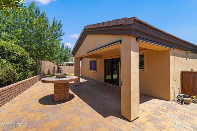 1290 W Molinetto Drive, Oro Valley, AZ 85737