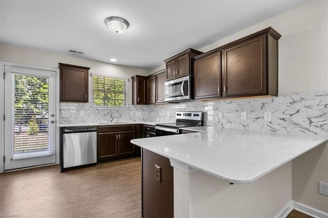3887 Copperfield Court, High Point, NC 27265