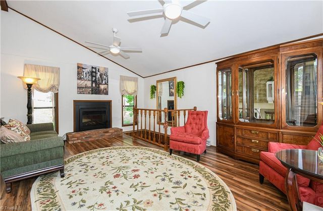 2311 Oakcliffe Drive, Kernersville, NC 27284