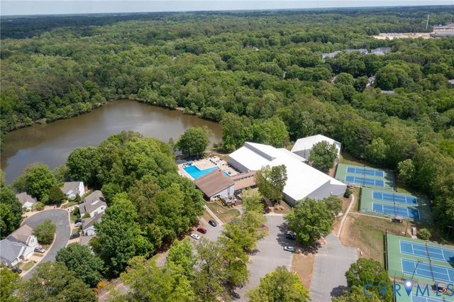 1902 Willow Cove Cir, Henrico, VA 23238