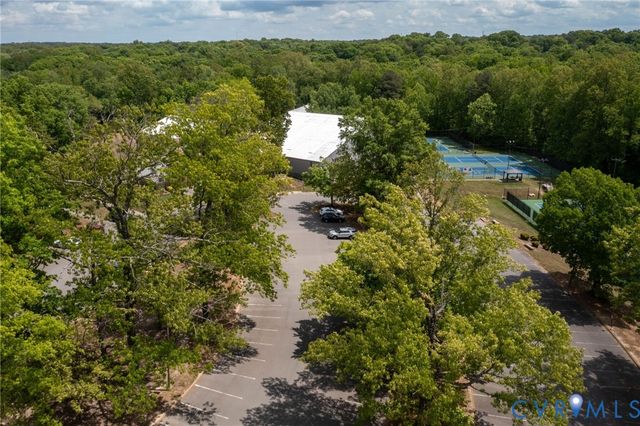 1902 Willow Cove Cir, Henrico, VA 23238