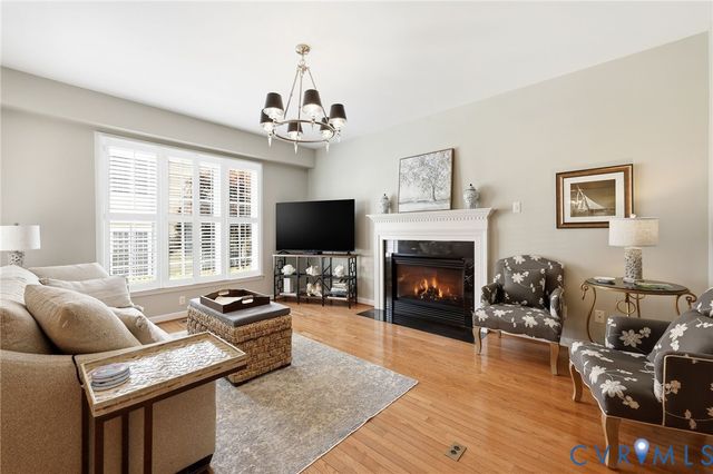 1902 Willow Cove Cir, Henrico, VA 23238