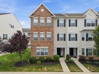 3041 DAVENPORT WAY #100 L, Pennsburg, PA 18073