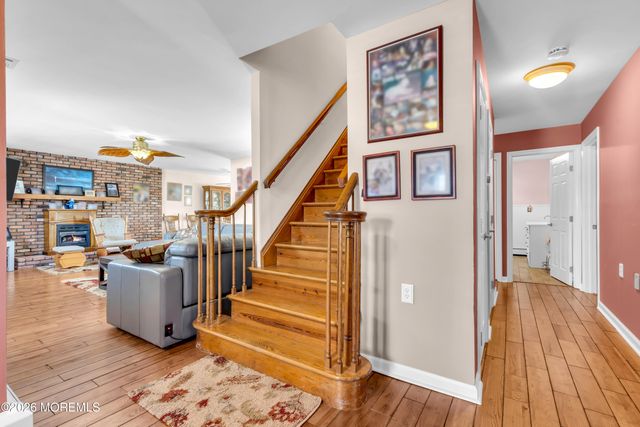 33 Clarkson Drive, Toms River, NJ 08753