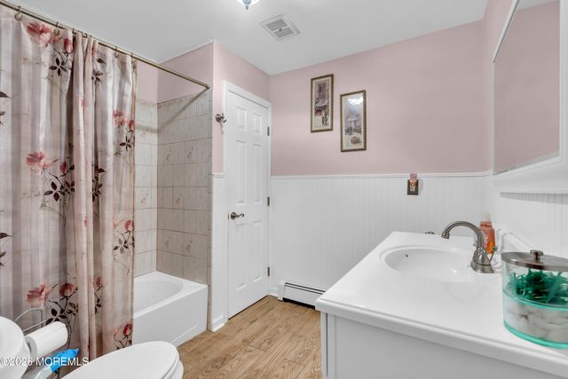 33 Clarkson Drive, Toms River, NJ 08753