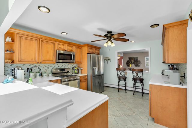 33 Clarkson Drive, Toms River, NJ 08753