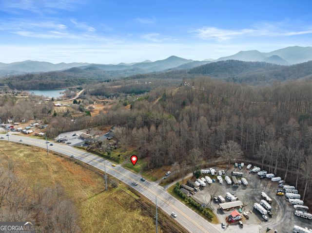 2038 US HWY 76, Hiawassee, GA 30546