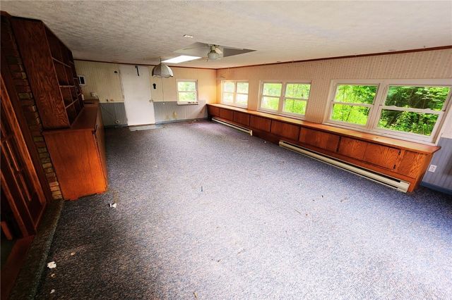 2427 Portage Path, Bellbrook, OH 45305