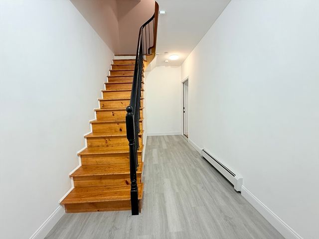 23 Bellevue 1, Worcester, MA 01609