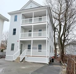 23 Bellevue 1, Worcester, MA 01609