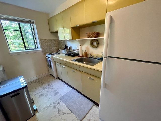 110 Evans Road 3, Boston, MA 02135