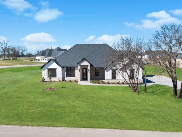 3152 Infinity Drive, Weatherford, TX 76087