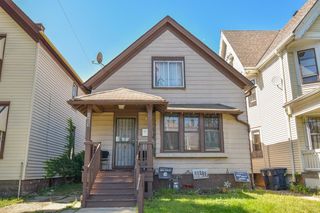 1209 N 25th STREET, Milwaukee, WI 53205