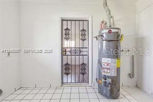 10471 SW 141 STREET, Miami, FL 33176