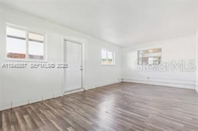 10471 SW 141 STREET, Miami, FL 33176