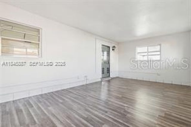 10471 SW 141 STREET, Miami, FL 33176