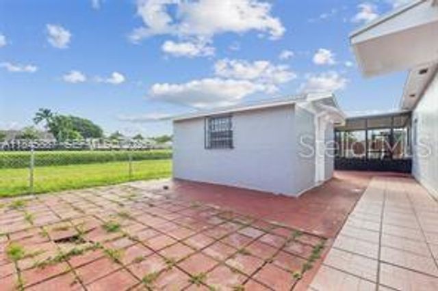 10471 SW 141 STREET, Miami, FL 33176