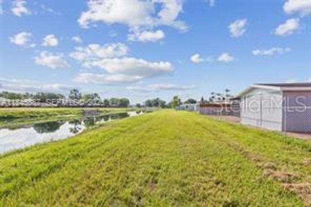 10471 SW 141 STREET, Miami, FL 33176