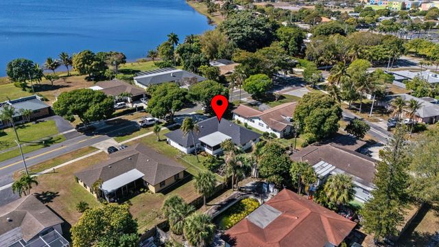 1667 39th Street, West Palm Beach, FL 33407