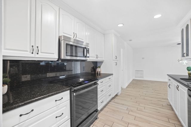 1667 39th Street, West Palm Beach, FL 33407