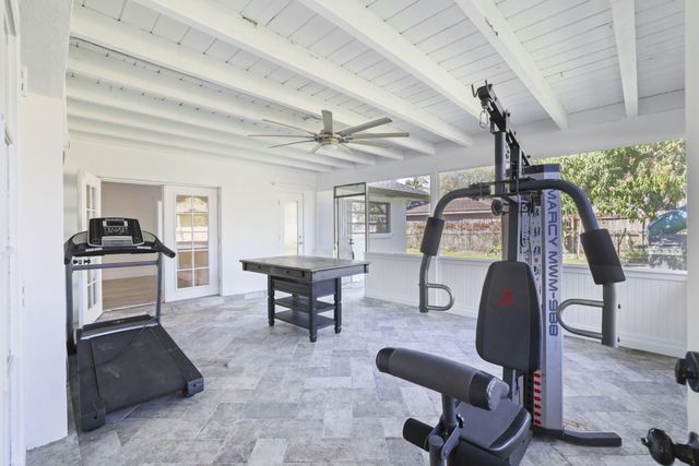 1667 39th Street, West Palm Beach, FL 33407