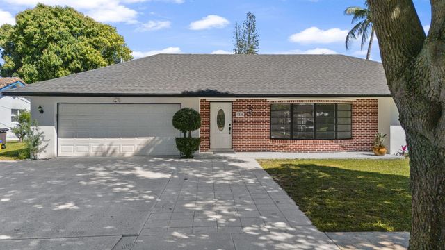 1667 39th Street, West Palm Beach, FL 33407