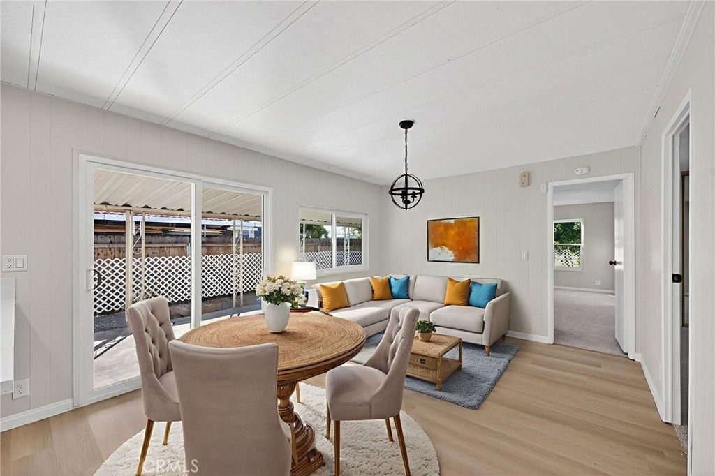 Image 16 of property listing at 25139 W Posey, Hemet, CA 92544