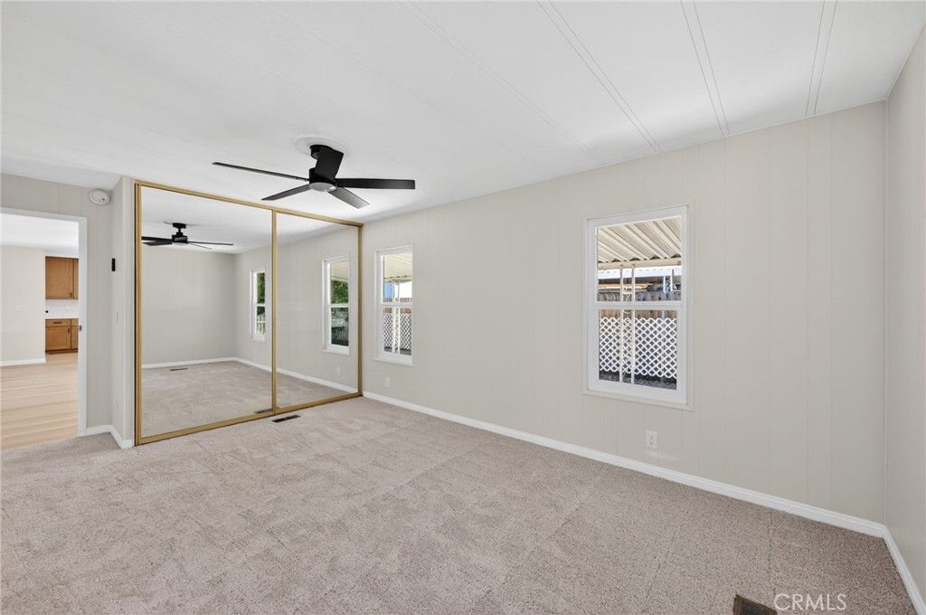 Image 24 of property listing at 25139 W Posey, Hemet, CA 92544