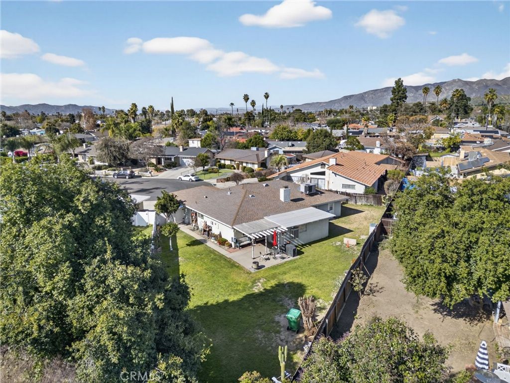 Image 35 of property listing at 25139 W Posey, Hemet, CA 92544