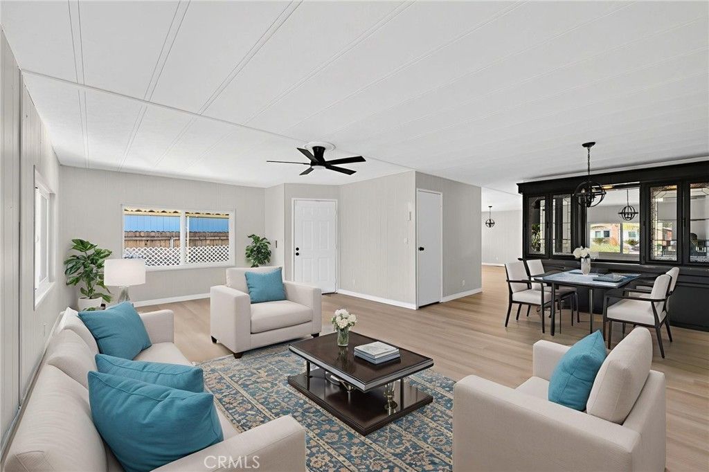 Image 5 of property listing at 25139 W Posey, Hemet, CA 92544