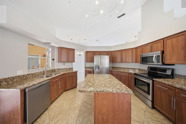 12606 CHELMSFORD COURT, Orlando, FL 32837