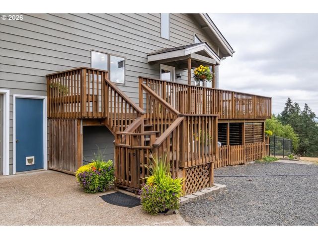 7487 ACORN HILL Ct, Salem, OR 97317