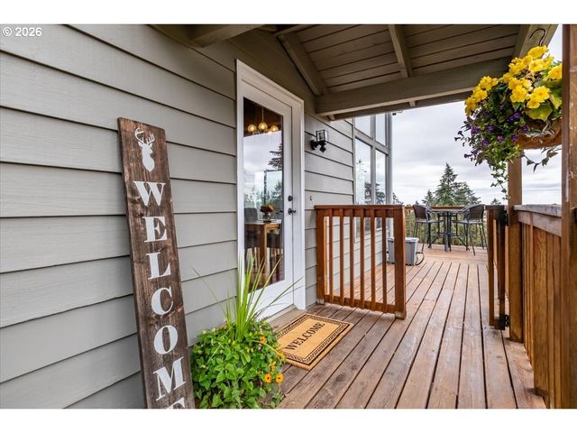 7487 ACORN HILL Ct, Salem, OR 97317