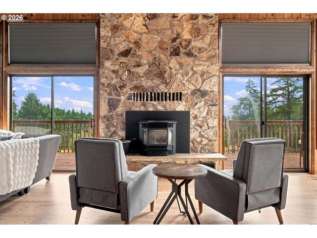 7487 ACORN HILL Ct, Salem, OR 97317