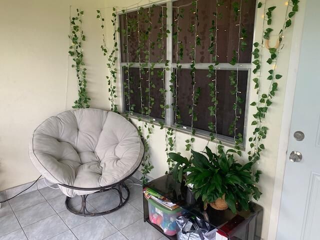 270 LAYNE Boulevard 308, Hallandale Beach, FL 33009