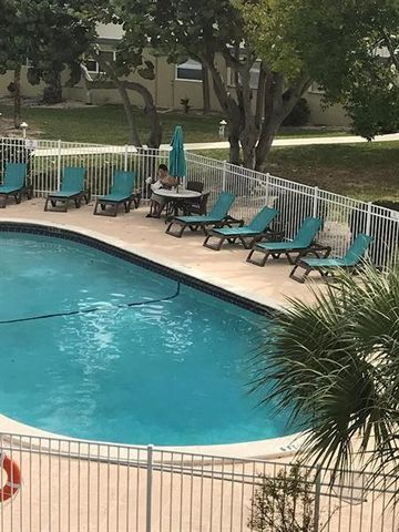 270 LAYNE Boulevard 308, Hallandale Beach, FL 33009