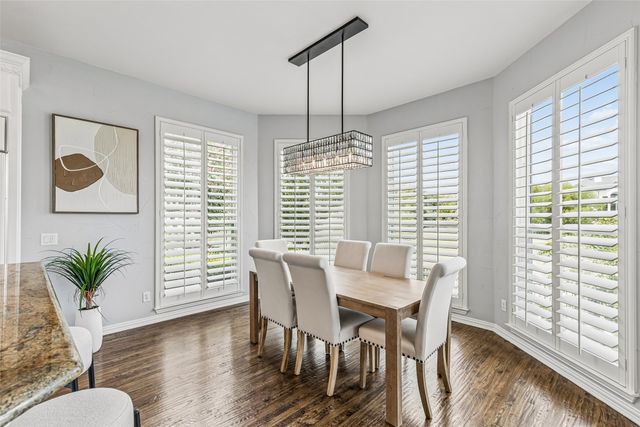 2206 Clearspring Drive N, Irving, TX 75063