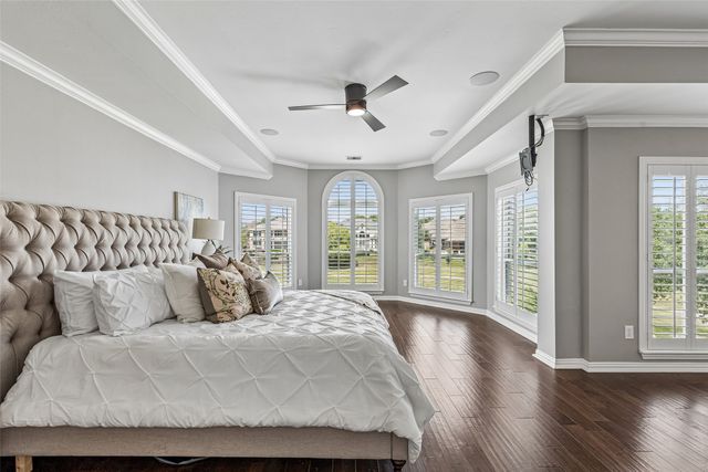 2206 Clearspring Drive N, Irving, TX 75063